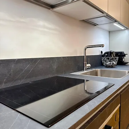 Apartman Luro - Porta Ticinese N2 *